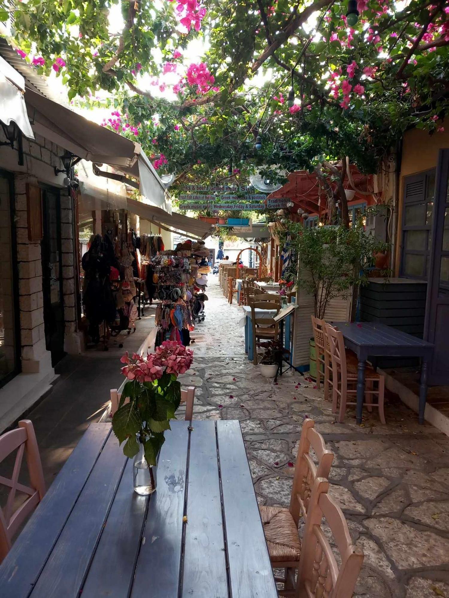 Spiros Home Preveza Buitenkant foto
