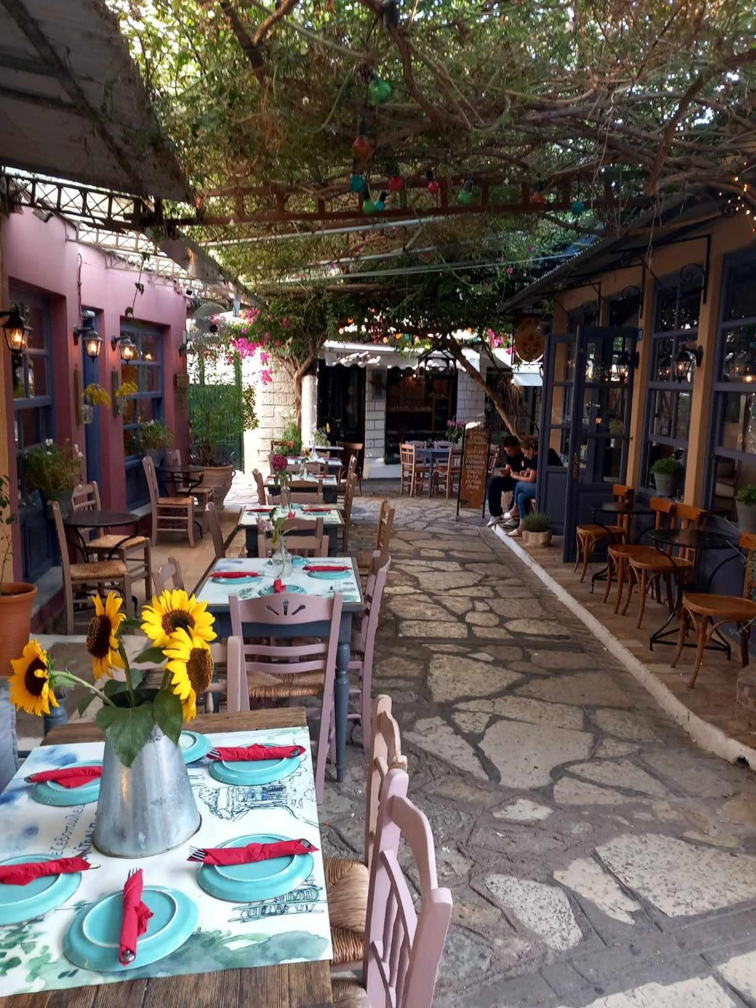 Spiros Home Preveza Buitenkant foto